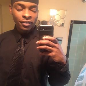 Meet your Posher, Aaron